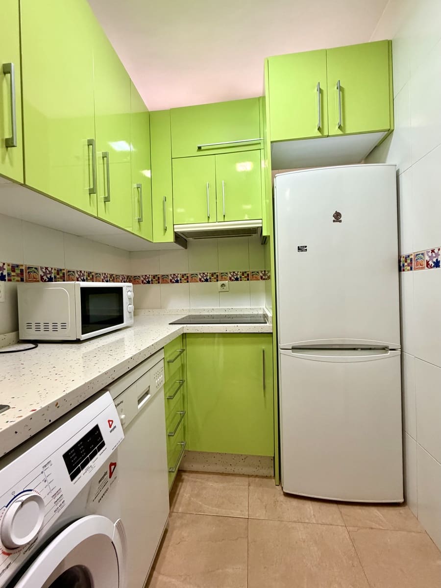 1 makuuhuone Huoneisto myytävänä paikassa Benalmadena - 273 000 € (Ref: 9795765)