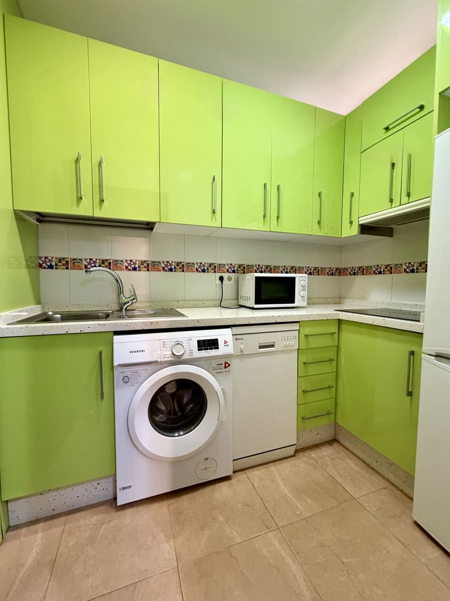 1 makuuhuone Huoneisto myytävänä paikassa Benalmadena - 273 000 € (Ref: 9795765)