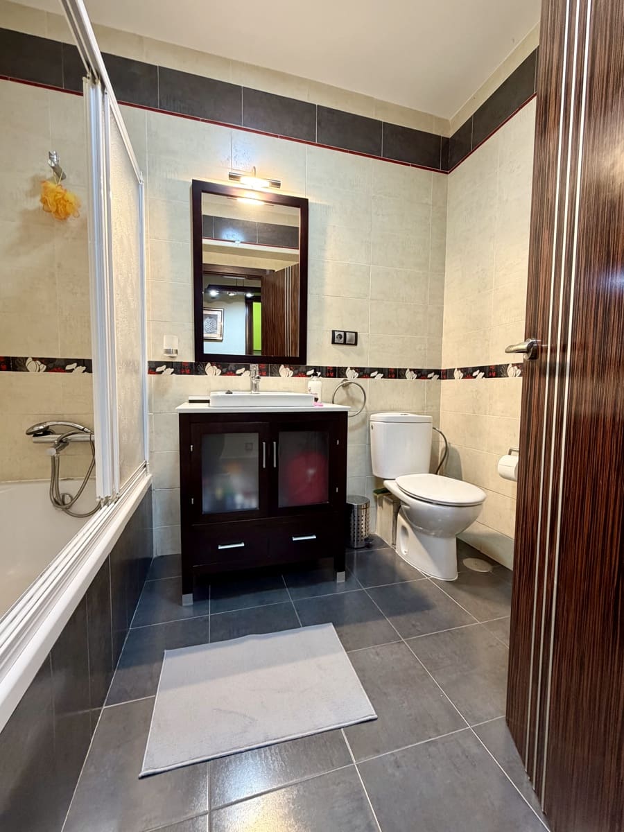 1 makuuhuone Huoneisto myytävänä paikassa Benalmadena - 273 000 € (Ref: 9795765)