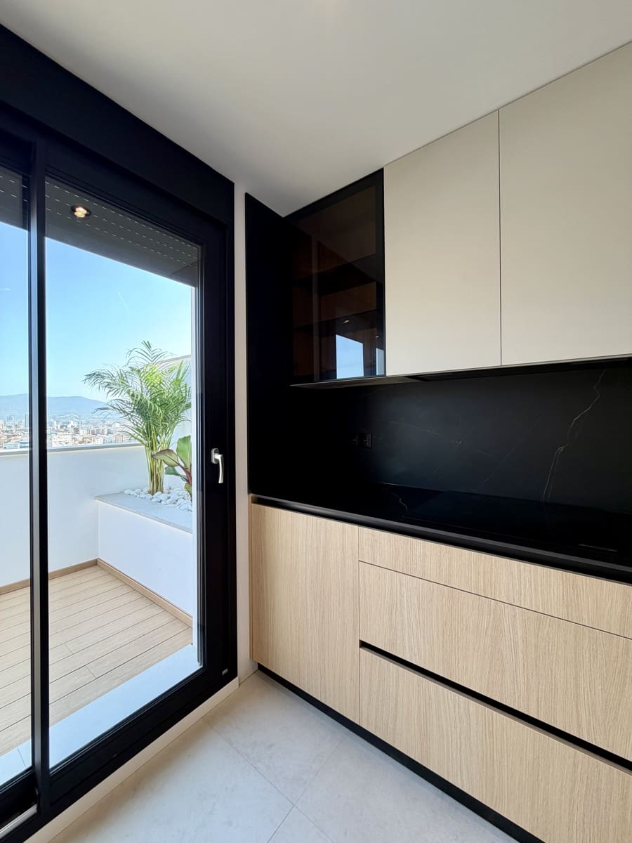 2 slaapkamer Penthouse te koop in Malaga stad - € 678.000 (Ref: 9795766)