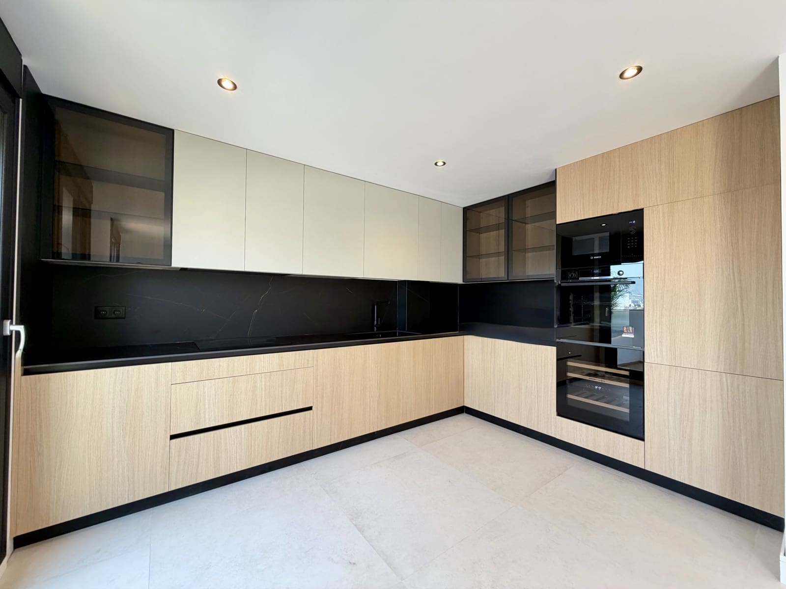 2 slaapkamer Penthouse te koop in Malaga stad - € 678.000 (Ref: 9795766)