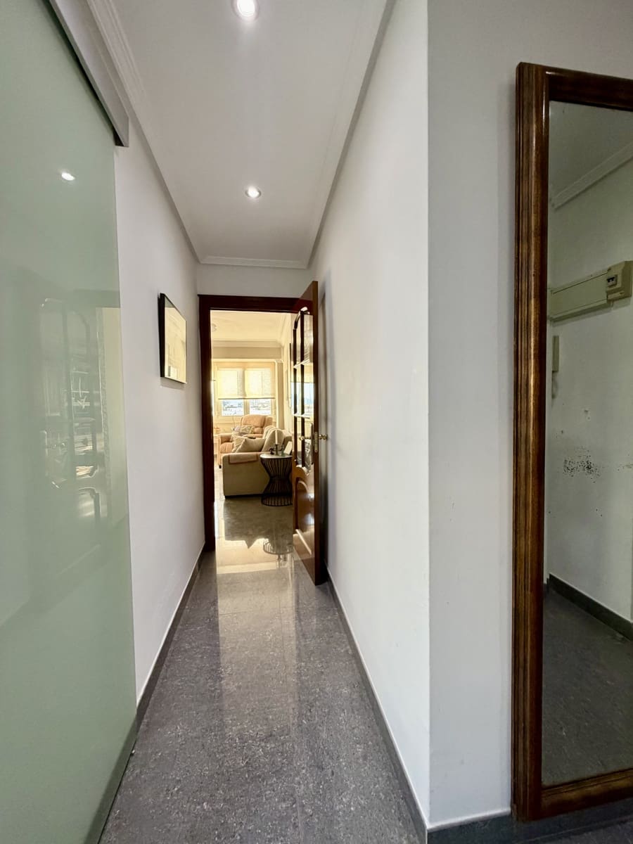 3 soveværelse Lejlighed til salg i Malaga by - € 315.000 (Ref: 9823269)