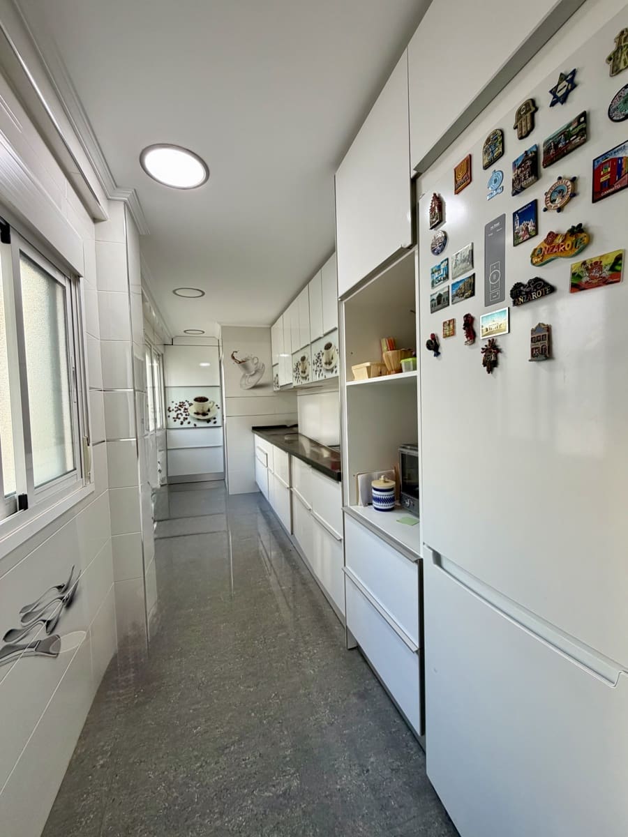 3 soveværelse Lejlighed til salg i Malaga by - € 315.000 (Ref: 9823269)