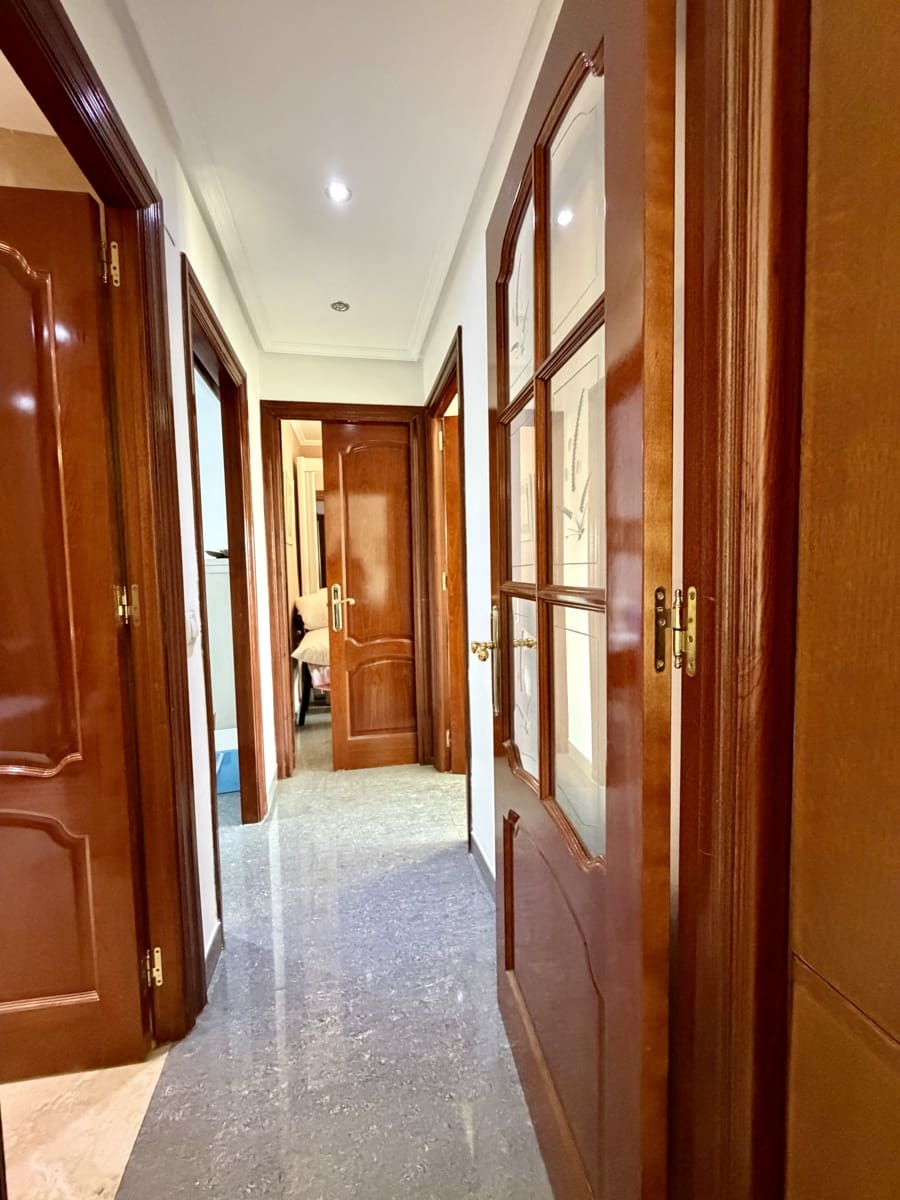 3 soveværelse Lejlighed til salg i Malaga by - € 315.000 (Ref: 9823269)