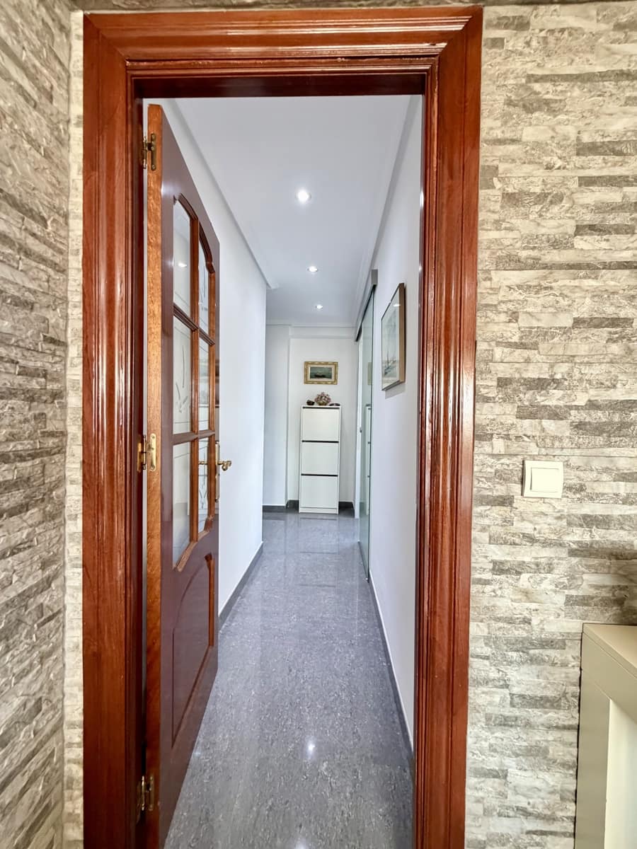 3 soveværelse Lejlighed til salg i Malaga by - € 315.000 (Ref: 9823269)