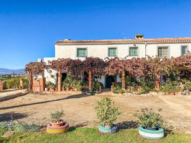 Finca/Casa Rural de 5 habitaciones en Estación de Cártama, Cártama en venta con piscina - 420.000 € (Ref: 9823475)