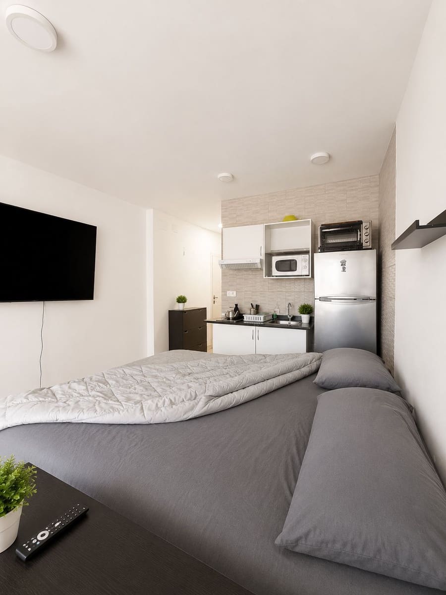 Studio for sale in Torremolinos - € 153,000 (Ref: 9823506)
