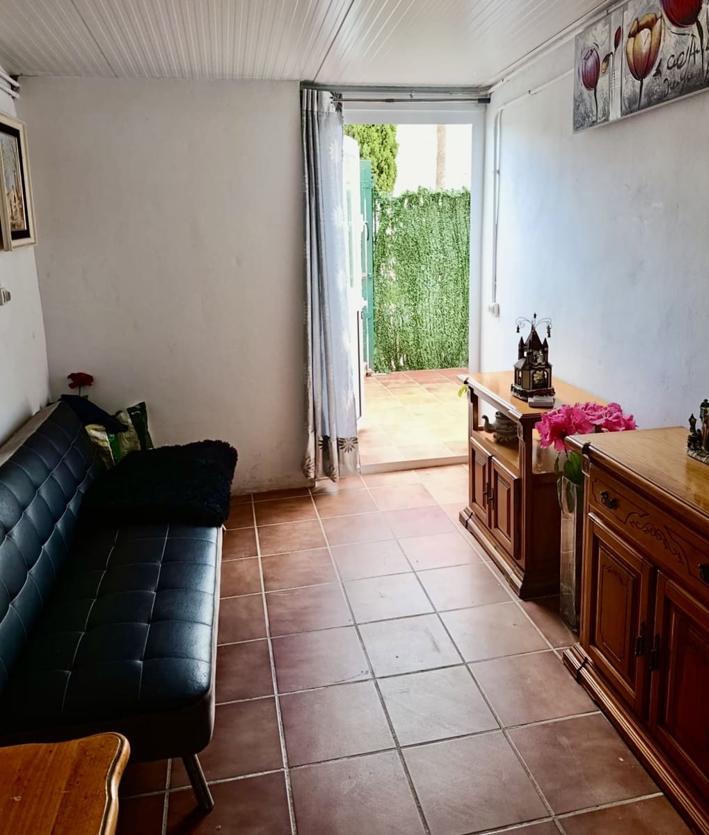 2 sovrum Lägenhet till salu i Zalea med pool garage - 199 500 € (Ref: 9834274)