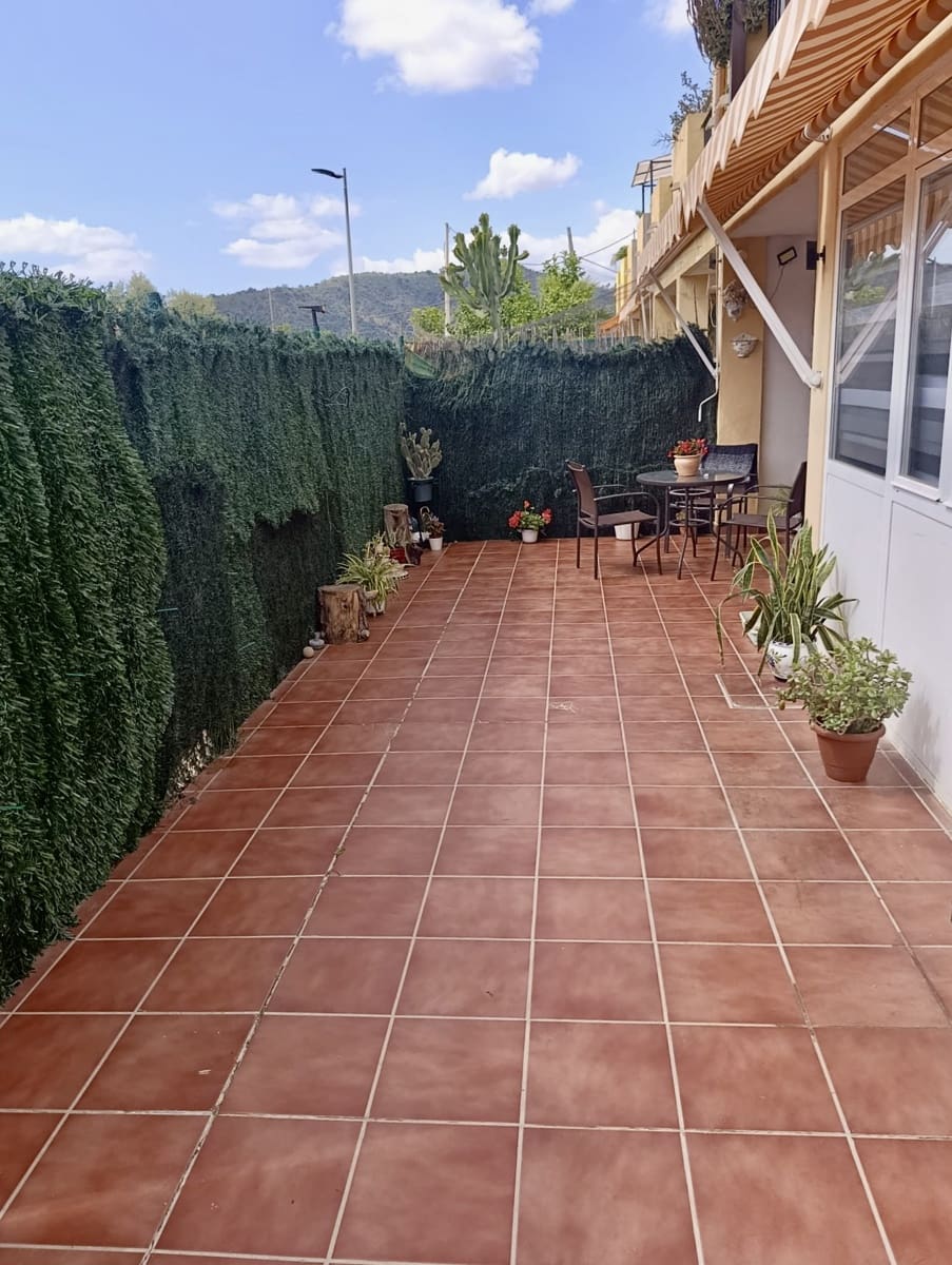 2 sovrum Lägenhet till salu i Zalea med pool garage - 199 500 € (Ref: 9834274)