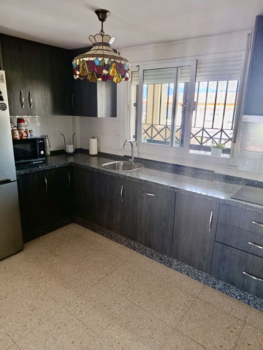 2 sovrum Lägenhet till salu i Zalea med pool garage - 199 500 € (Ref: 9834274)