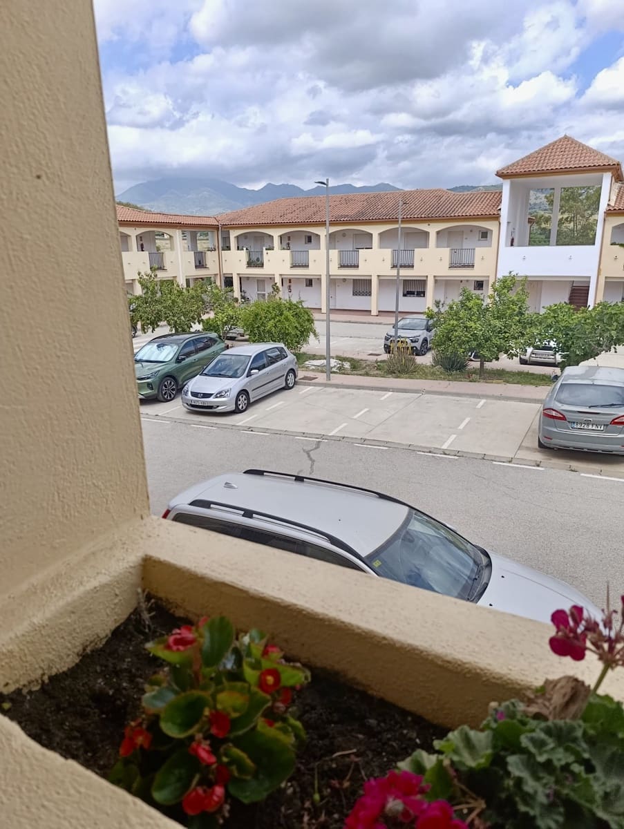 2 sovrum Lägenhet till salu i Zalea med pool garage - 199 500 € (Ref: 9834274)