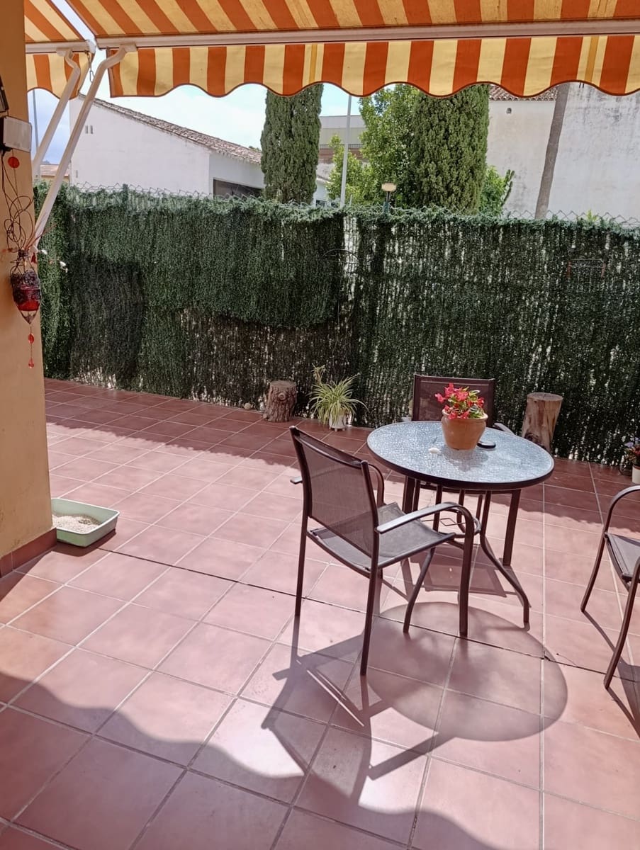 2 sovrum Lägenhet till salu i Zalea med pool garage - 199 500 € (Ref: 9834274)