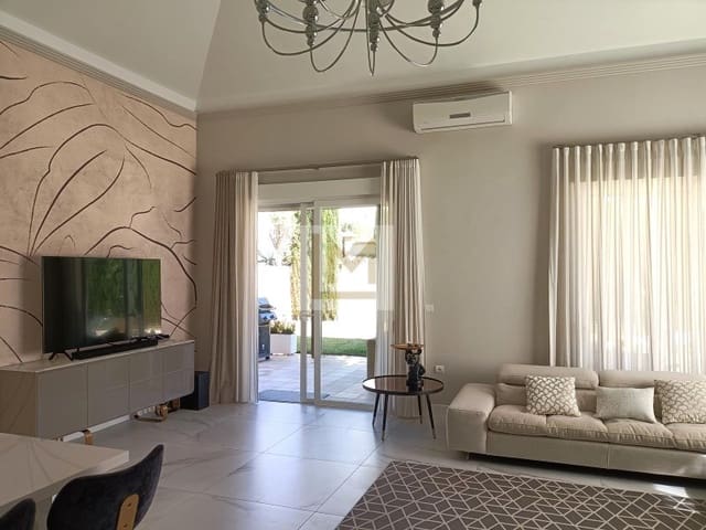 4 slaapkamer Villa voor vakantieverhuur in Nueva Alcántara, Marbella met zwembad - € 35.000 (Ref: 9626222)