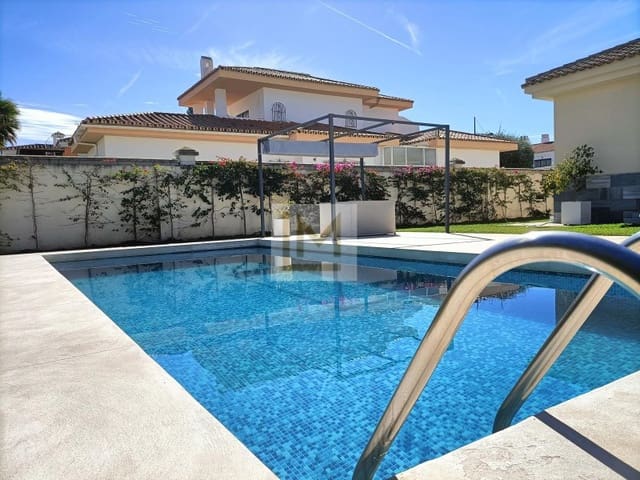 4 slaapkamer Villa voor vakantieverhuur in Nueva Alcántara, Marbella met zwembad - € 35.000 (Ref: 9626222)