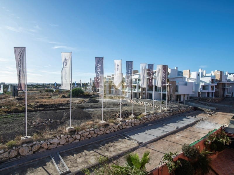 2 sypialnia Apartament na sprzedaż w Estepona z basenem garażem - 318 000 € (Ref: 9626225)