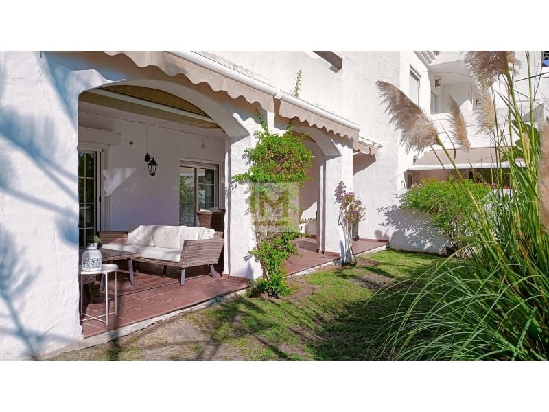 3 soveværelse Lejlighed til leje i San Pedro de Alcantara med swimmingpool garage - € 3.500 (Ref: 9626226)