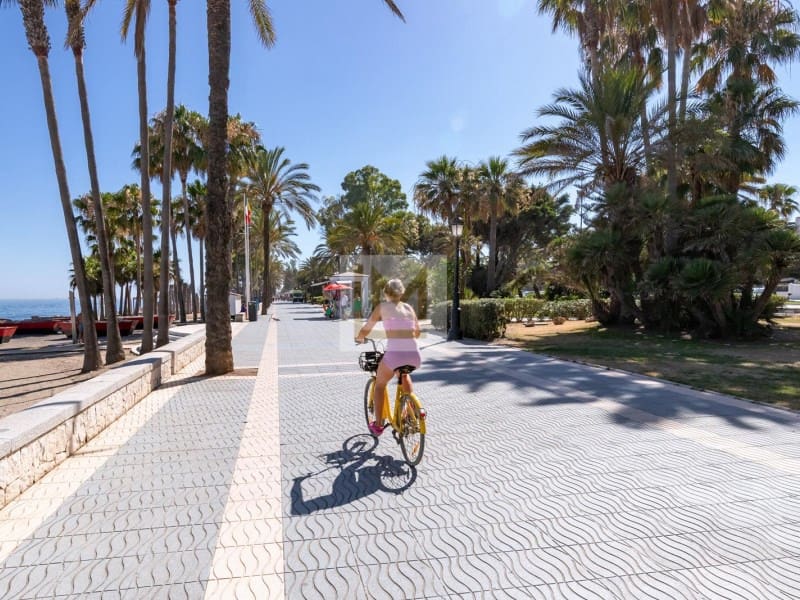 3 soveværelse Lejlighed til leje i San Pedro de Alcantara med swimmingpool garage - € 3.500 (Ref: 9626226)