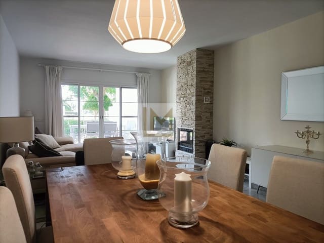 3 camera da letto Appartamento sulla Spiaggia da affittare in Nueva Alcántara, Marbella con piscina garage - 3.500 € (Rif: 9626227)