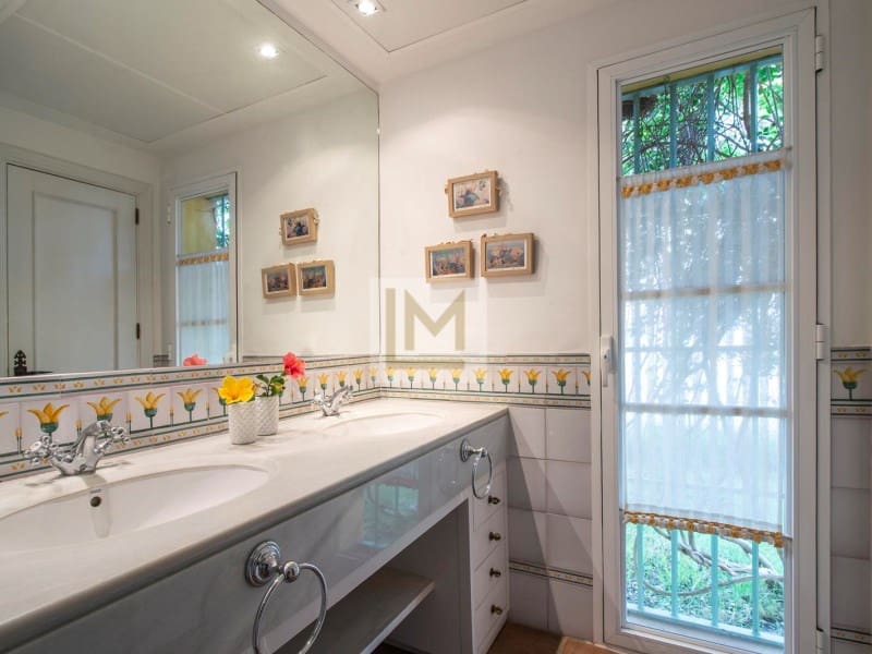 4 bedroom Villa for rent in Benamara with pool - € 5,500 (Ref: 9626228)