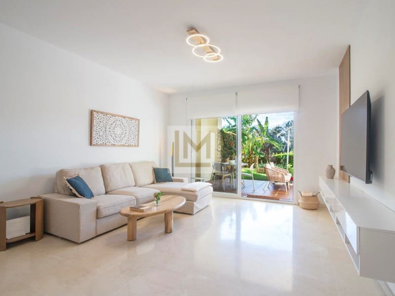 3 bedroom Apartment for rent in San Pedro de Alcantara with garage - € 2,300 (Ref: 9626229)