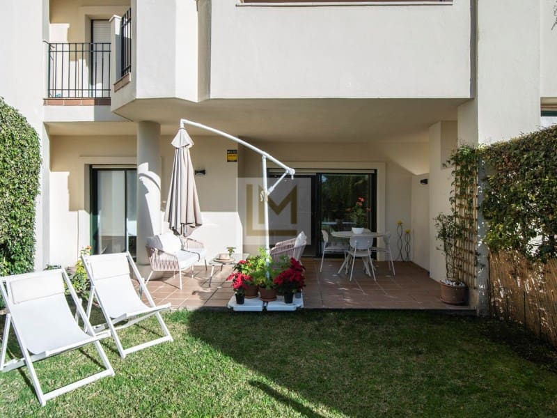 3 bedroom Apartment for rent in San Pedro de Alcantara with garage - € 2,300 (Ref: 9626229)