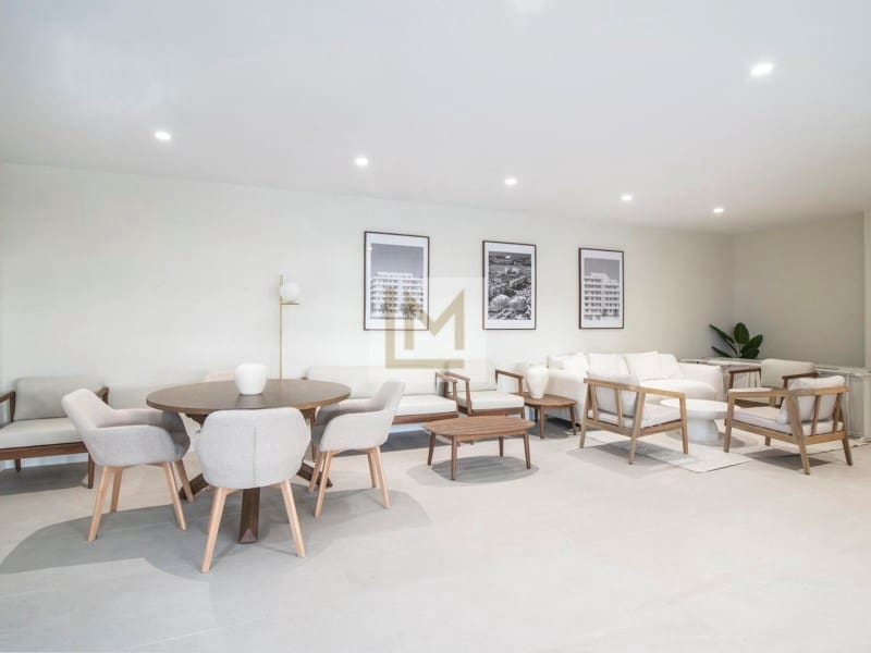 3 soveværelse Lejlighed til leje i Nueva Andalucia med swimmingpool garage - € 2.700 (Ref: 9626231)