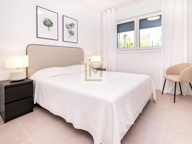 2 soverom Leilighet til salgs i New Golden Mile med garasje - € 443 800 (Ref: 9626232)