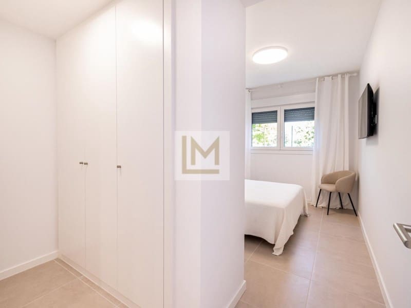 2 soverom Leilighet til salgs i New Golden Mile med garasje - € 443 800 (Ref: 9626232)