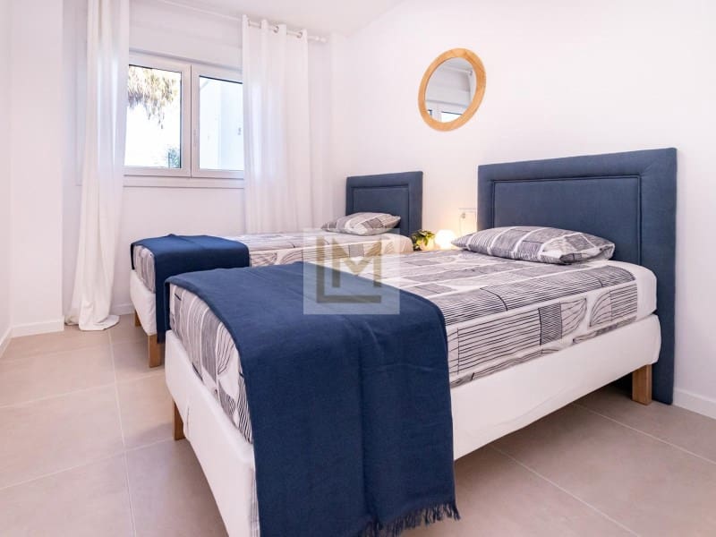 2 soverom Leilighet til salgs i New Golden Mile med garasje - € 443 800 (Ref: 9626232)