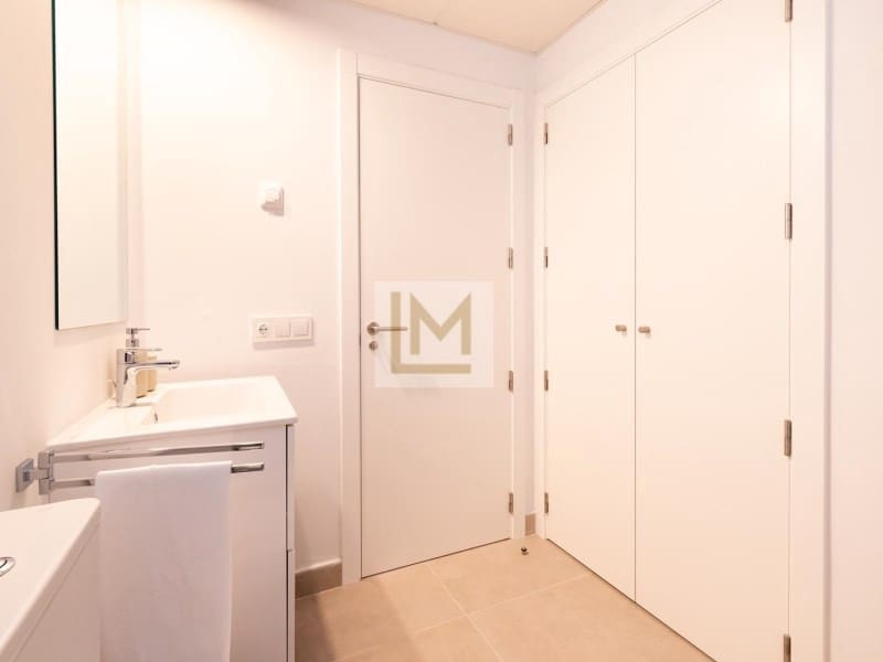 2 soverom Leilighet til salgs i New Golden Mile med garasje - € 443 800 (Ref: 9626232)