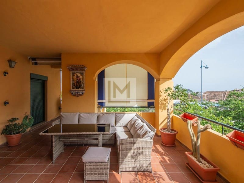 2 soverom Leilighet til salgs i San Pedro de Alcantara med garasje - € 540 000 (Ref: 9626234)