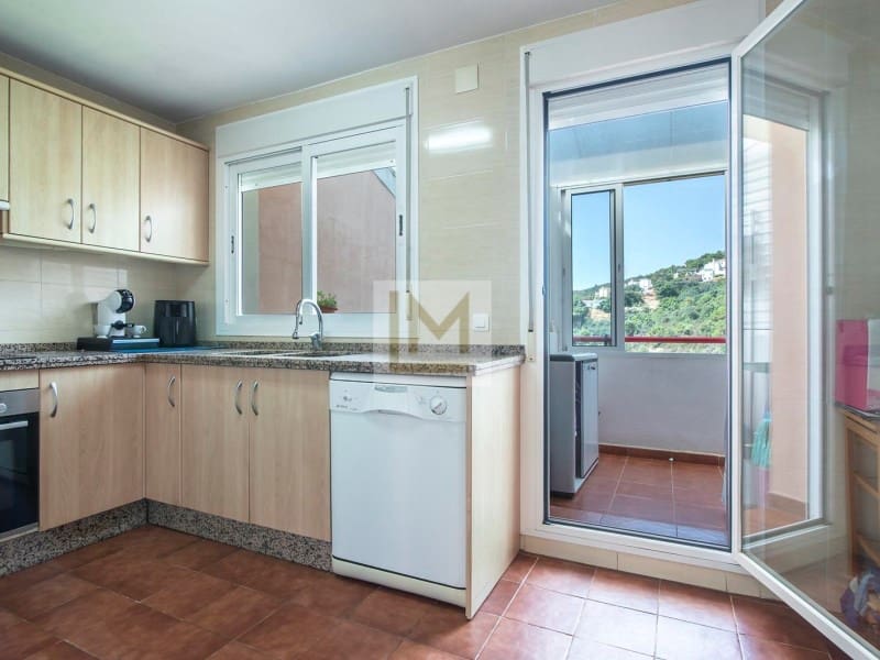 3 chambre Villa/Maison Semi-Mitoyenne à vendre à Estepona avec piscine garage - 390 000 € (Ref: 9626235)