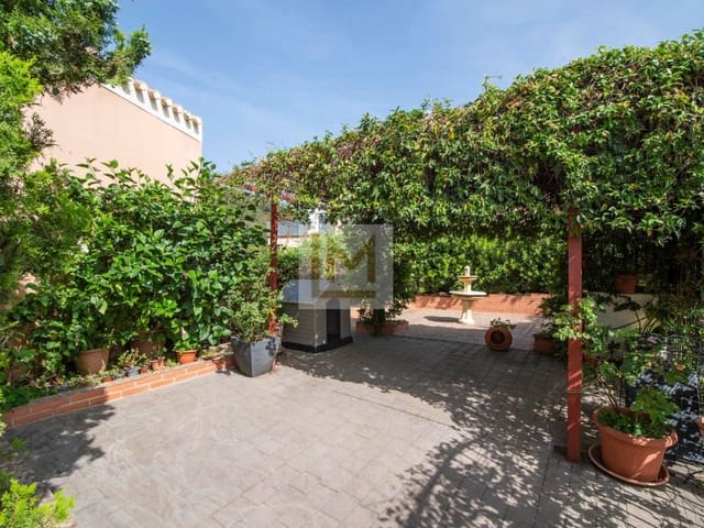 3 chambre Villa/Maison Semi-Mitoyenne à vendre à Altos de Estepona, Estepona avec piscine garage - 390 000 € (Ref: 9626235)