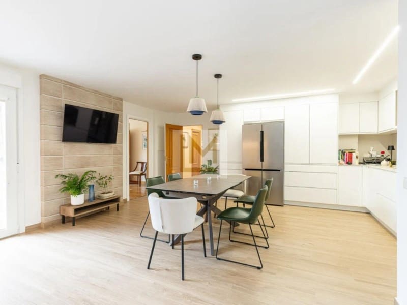 7 bedroom Villa for sale in Majadahonda with garage - € 1,790,000 (Ref: 9626236)