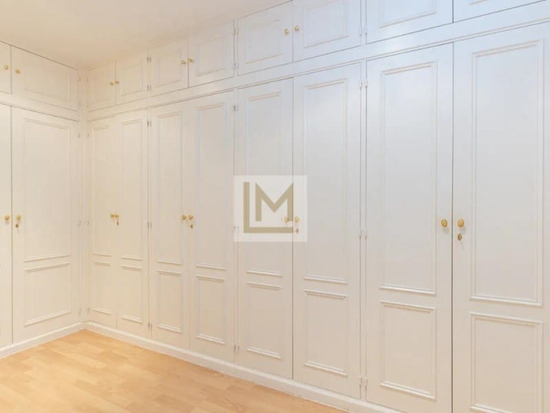 7 bedroom Villa for sale in Majadahonda with garage - € 1,790,000 (Ref: 9626236)