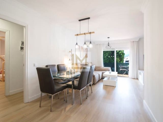 3 soveværelse Lejlighed til salg i San Pedro de Alcántara Pueblo, Marbella med garage - € 436.500 (Ref: 9626237)