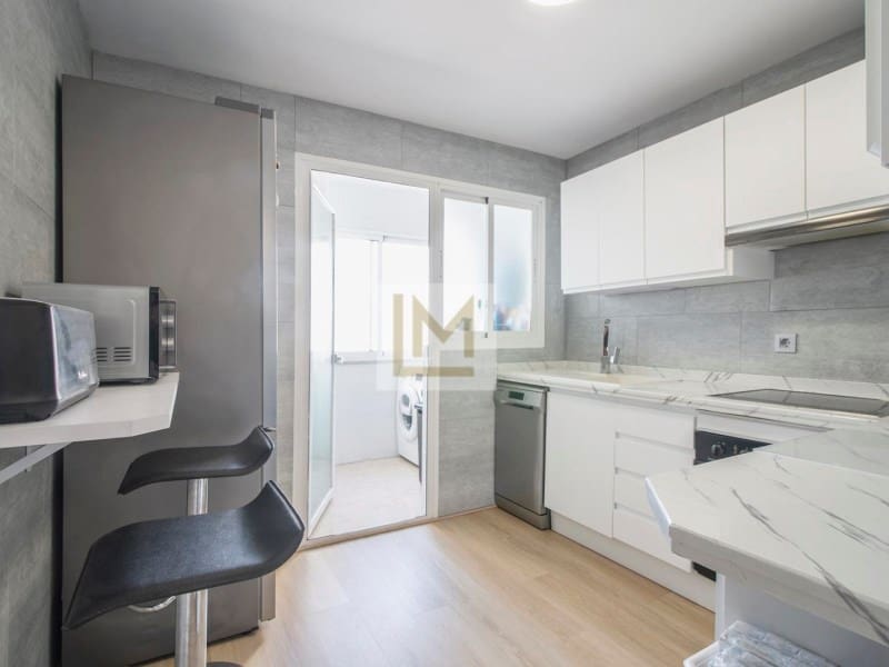 3 soveværelse Lejlighed til salg i San Pedro de Alcantara med garage - € 436.500 (Ref: 9626237)