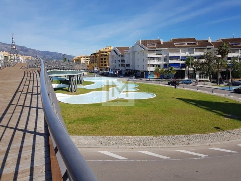 3 soveværelse Lejlighed til salg i San Pedro de Alcantara med garage - € 436.500 (Ref: 9626237)