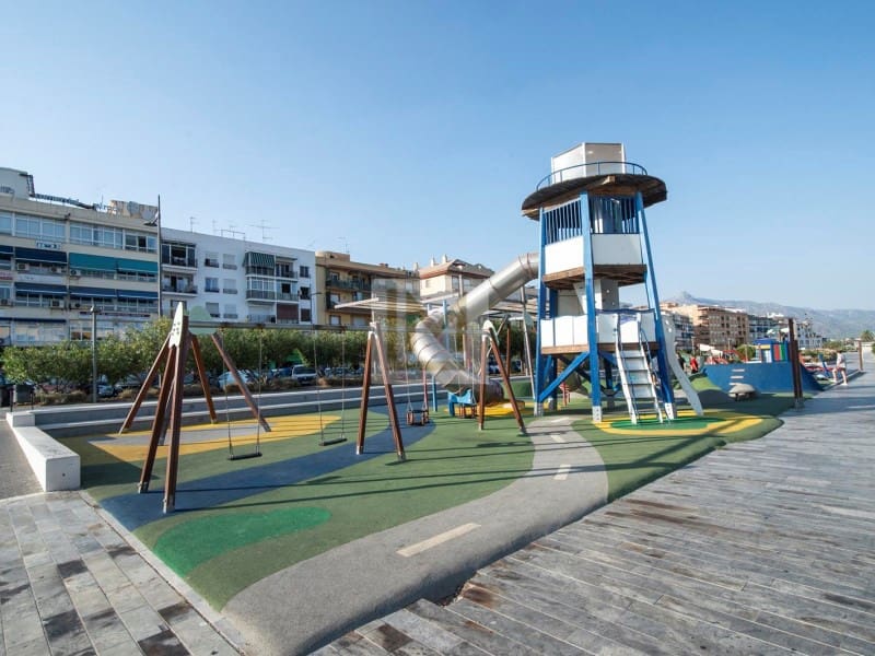 3 soveværelse Lejlighed til salg i San Pedro de Alcantara med garage - € 436.500 (Ref: 9626237)