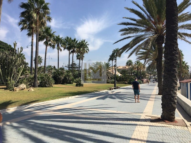 3 soveværelse Lejlighed til salg i San Pedro de Alcantara med garage - € 436.500 (Ref: 9626237)