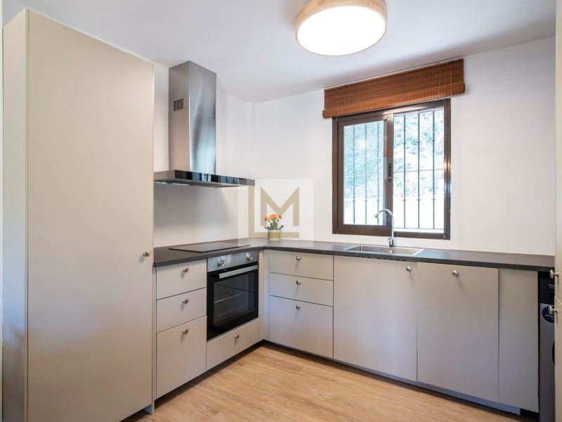 3 slaapkamer Halfvrijstaande villa te koop in Bahia de Casares met garage - € 349.000 (Ref: 9626239)