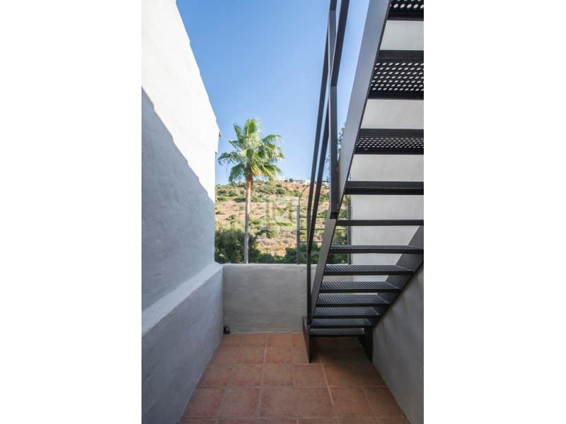 3 slaapkamer Halfvrijstaande villa te koop in Bahia de Casares met garage - € 349.000 (Ref: 9626239)