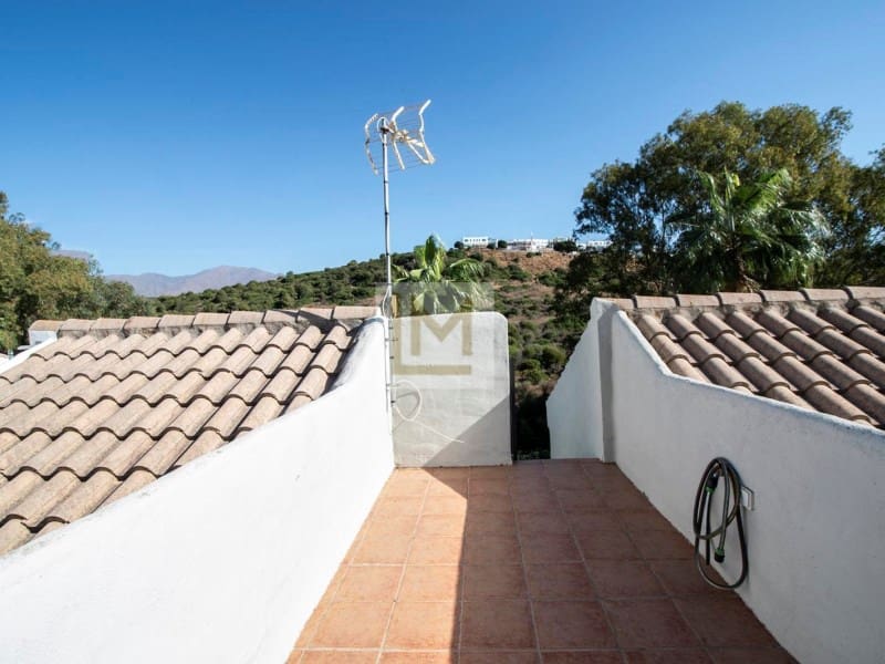 3 slaapkamer Halfvrijstaande villa te koop in Bahia de Casares met garage - € 349.000 (Ref: 9626239)