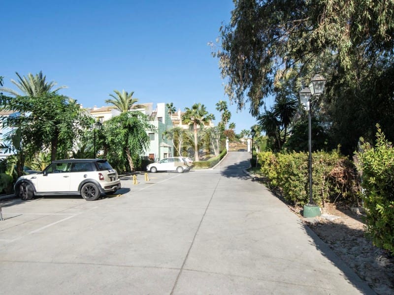 3 slaapkamer Halfvrijstaande villa te koop in Bahia de Casares met garage - € 349.000 (Ref: 9626239)