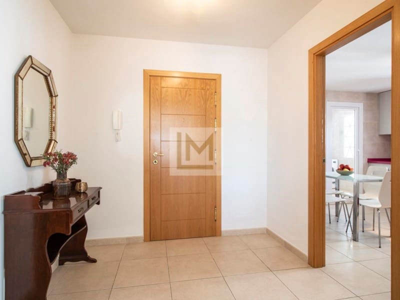 4 soverom Leilighet til salgs i Nueva Andalucia med garasje - € 465 000 (Ref: 9626240)