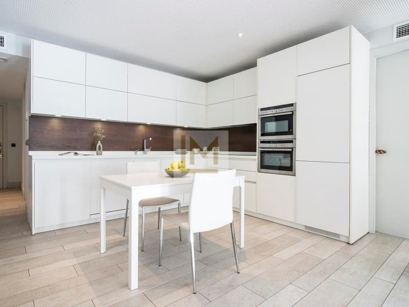 3 quarto Apartamento para venda em San Pedro de Alcantara com piscina garagem - 465 000 € (Ref: 9626241)