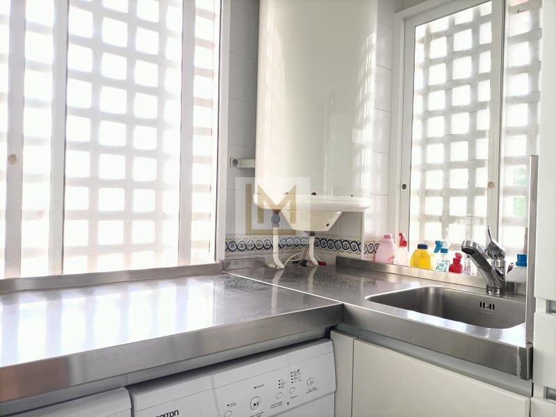 2 slaapkamer Strandappartement te huur in Saladillo-Benamara met zwembad - € 1.700 (Ref: 9629926)