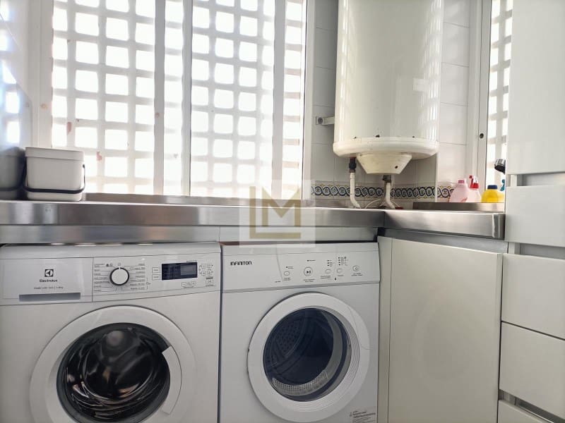 2 slaapkamer Strandappartement te huur in Saladillo-Benamara met zwembad - € 1.700 (Ref: 9629926)