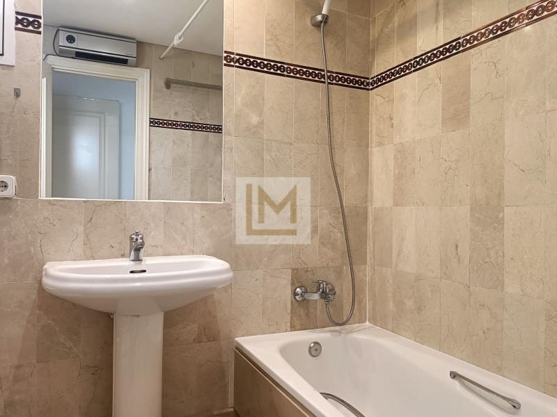 2 slaapkamer Strandappartement te huur in Saladillo-Benamara met zwembad - € 1.700 (Ref: 9629926)