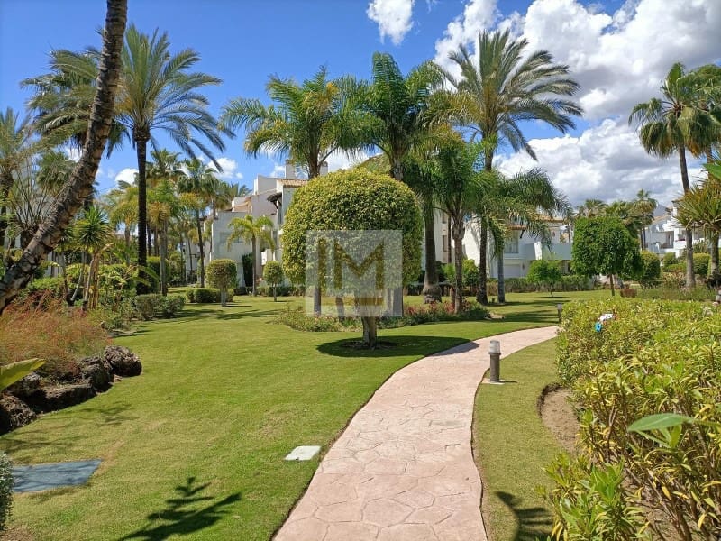 2 slaapkamer Strandappartement te huur in Saladillo-Benamara met zwembad - € 1.700 (Ref: 9629926)